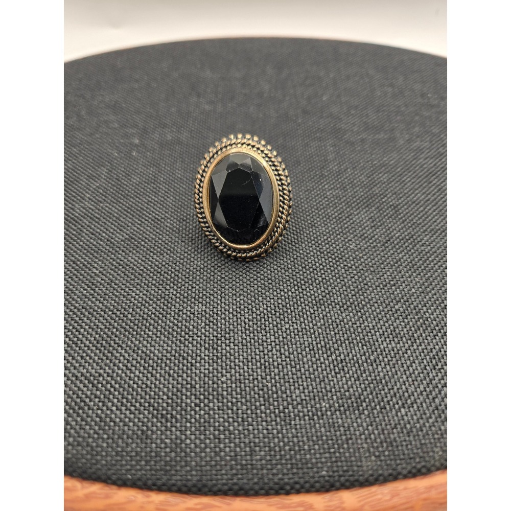 Vintage Black Onyx Style Oval Cocktail Ring Gold Tone Rope Border Size 4.75